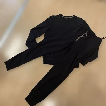 EMPORIO ARMANI UNDERWEAR 언더웨어 맨투맨