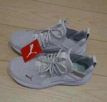 [ 새상품 ] PUMA SOFTRIDE ENZO NXT 우먼 25.0cm