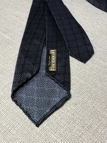 Tie Your Tie 네이비 넥타이