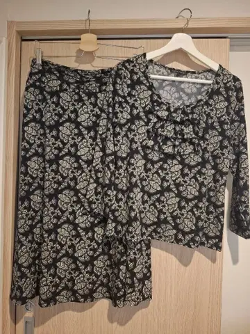 LAURA ASHLEY 꽃무늬 스커트 셋업 L