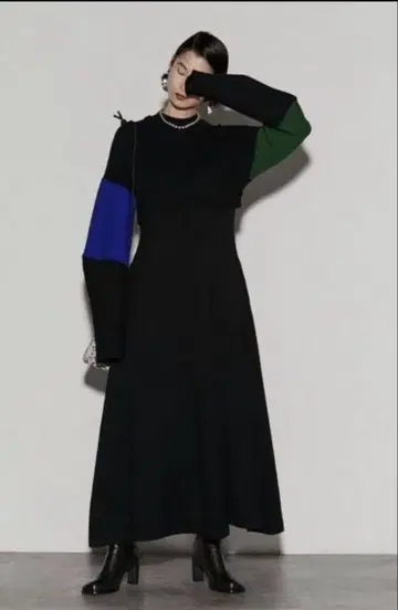 시착만 한 상품! UN3D. 3 파츠 슬리브 니트 원피스