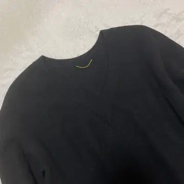 Deuxieme Classe 울100 v넥 풀오버 블랙