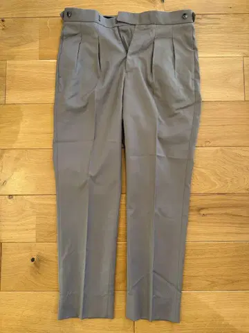 UNITED ARROWS 플리츠 슬랙스
