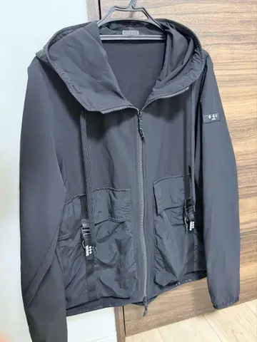 TATRAS DAKETE 블랙 자켓