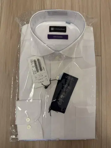 [새상품] Perfect Suit Factory M 화이트 와이셔츠