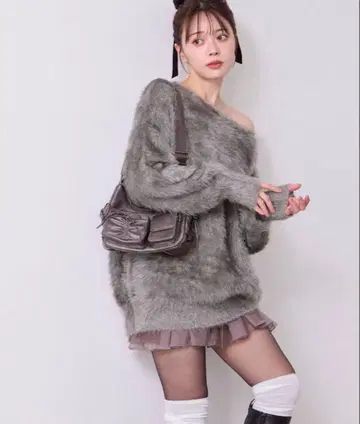 NICE CLAUP 라메 샤기 니트 튜닉