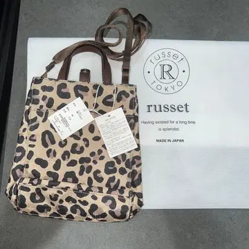russet 레오파드 무늬 숄더백 새상품