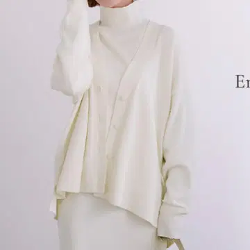 urs 코튼 울 블렌드 V넥 가디건 (L)