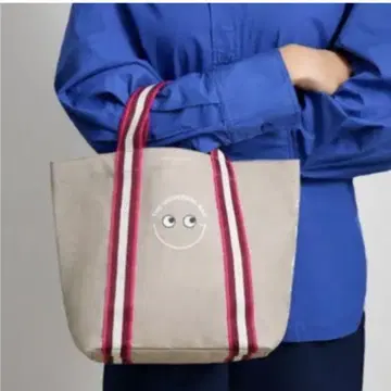 아냐 힌드마치 x 세이조 이시이 콜라보 유니버셜 백 미니 1점