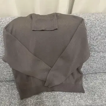 [ ZARA ] 소프트 하이넥 스웨터