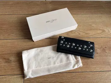 JIMMY CHOO 블랙 별 모양 스터드 장지갑