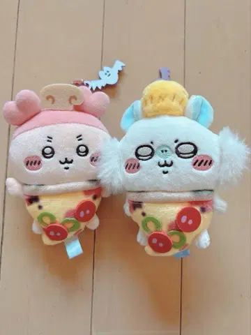 치이카와 (먼작귀) 커플 피자 마스코트 모몽가 & 헌책방 세트