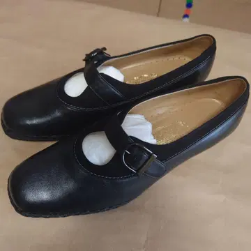 긴자 요시노야 펌프스 22.5cm