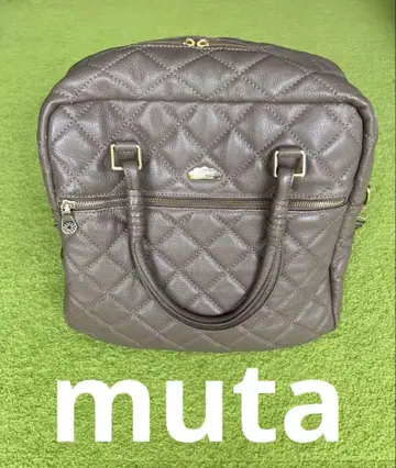 muta 퀼팅 비즈니스 숄더 백