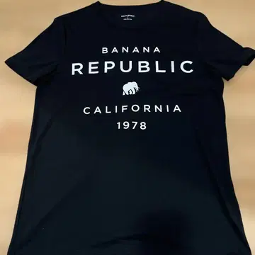 BANANA REPUBLIC 블랙 T셔츠 L사이즈