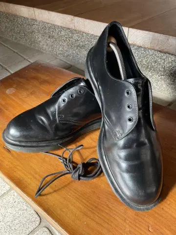 닥터마틴 3홀 잉글랜드제 가격 인하