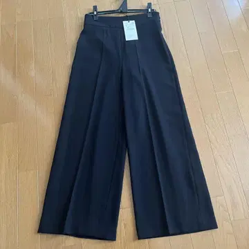 ZARA 새상품 와이드 팬츠 S