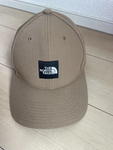 THE NORTH FACE 베이지 캡