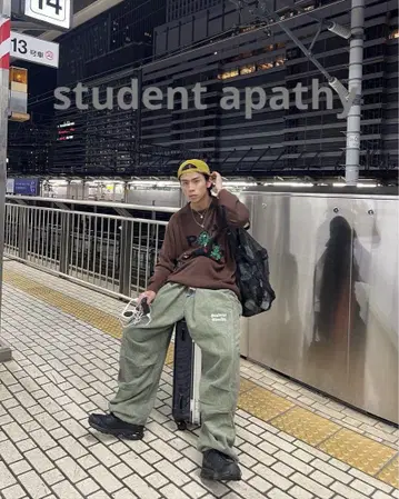 student apathy 코듀로이 카고 팬츠
