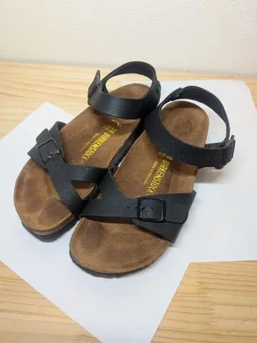 이사 처분 상태 Birkenstock 블랙 샌들 38 24.5cm
