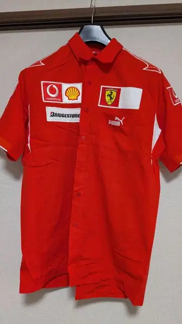 Puma Ferrari 반팔 셔츠 S 사이즈 빨간색