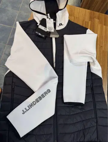 J.LINDEBERG 하이브리드 자켓 S44 반값 이하 SALE