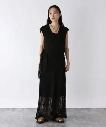 새상품 JEANASIS 지나시스 레이스 올인원 스카프 포함