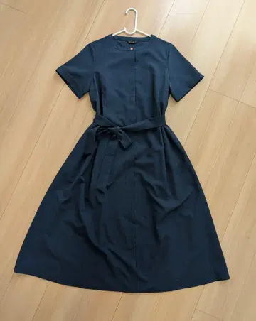 ROSSO A라인 숏슬리브 원피스