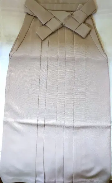 아이보리색 하카마 성인식, 졸업식
