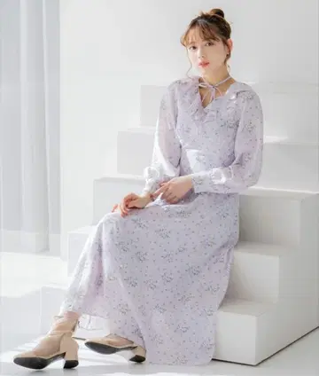 윌 셀렉션 프릴 칼라 플라워 프린트 원피스