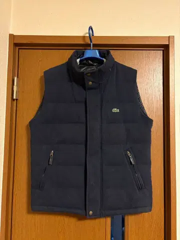 Lacoste 네이비 피케 코튼 다운 베스트