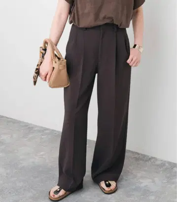 Spick & Span 더블 크로스 투턱 팬츠