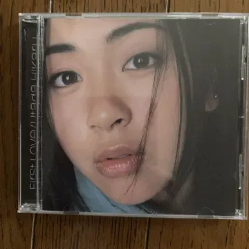 우타다 히카루 First Love CD