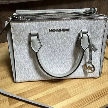 Michael Kors MK 로고 숄더백
