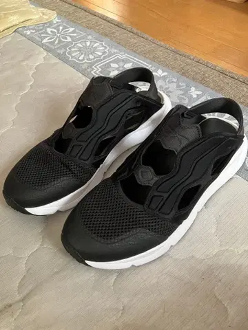 리복 스포츠 샌들 블랙 메쉬 28cm