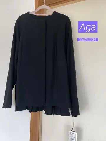 [ Aga ] 백 플리츠 디자인 자켓