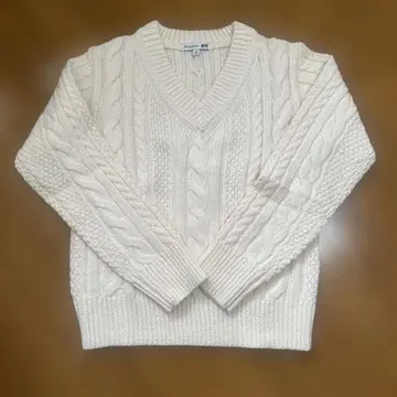 UNIQLO&JWANDERSON 아이보리 V넥 케이블 니트