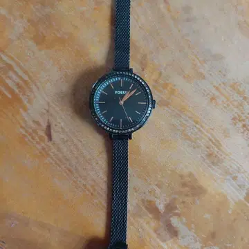 FOSSIL 블랙 메쉬 손목시계
