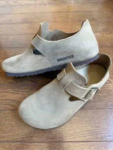 BIRKENSTOCK 버켄스탁 런던 London