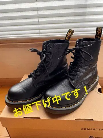 [ 새상품급 ] Dr.Martens 1460 Pascal 사이즈 UK 4