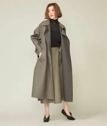 미사용 새상품 conte 리버 발칼라 코트 헨미 에미리 대표 코트