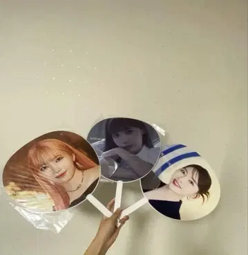 NiziU 마유카 MAYUKA 부채