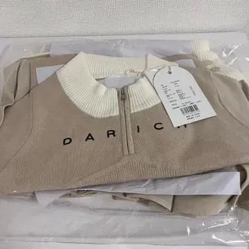다리치 Darich DARICH 니트 셋업 베이지