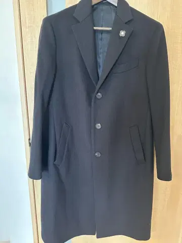 LARDINI 체스터 코트 꽃 브로치 포함