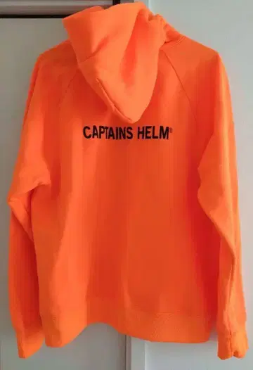캡틴스 헬름 후드티 L