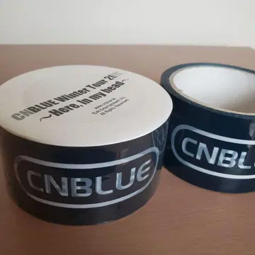 CNBLUE 로고 테이프
