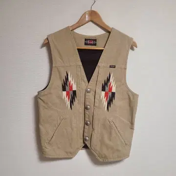 Wrangler 랭글러 베스트 치마요 패턴 네이티브 자수 M