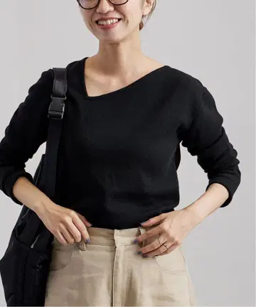 [ FRAMeWORK ] 프레임워크COWW 아지메 넥 PO/블랙