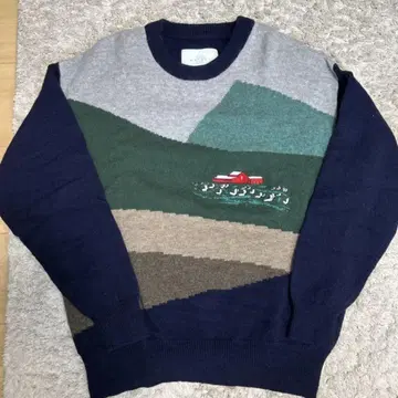 WHIMSY / SOCKS FARM SWEATER DAY
