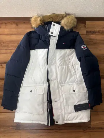 TOMMY HILFIGER 다운 자켓